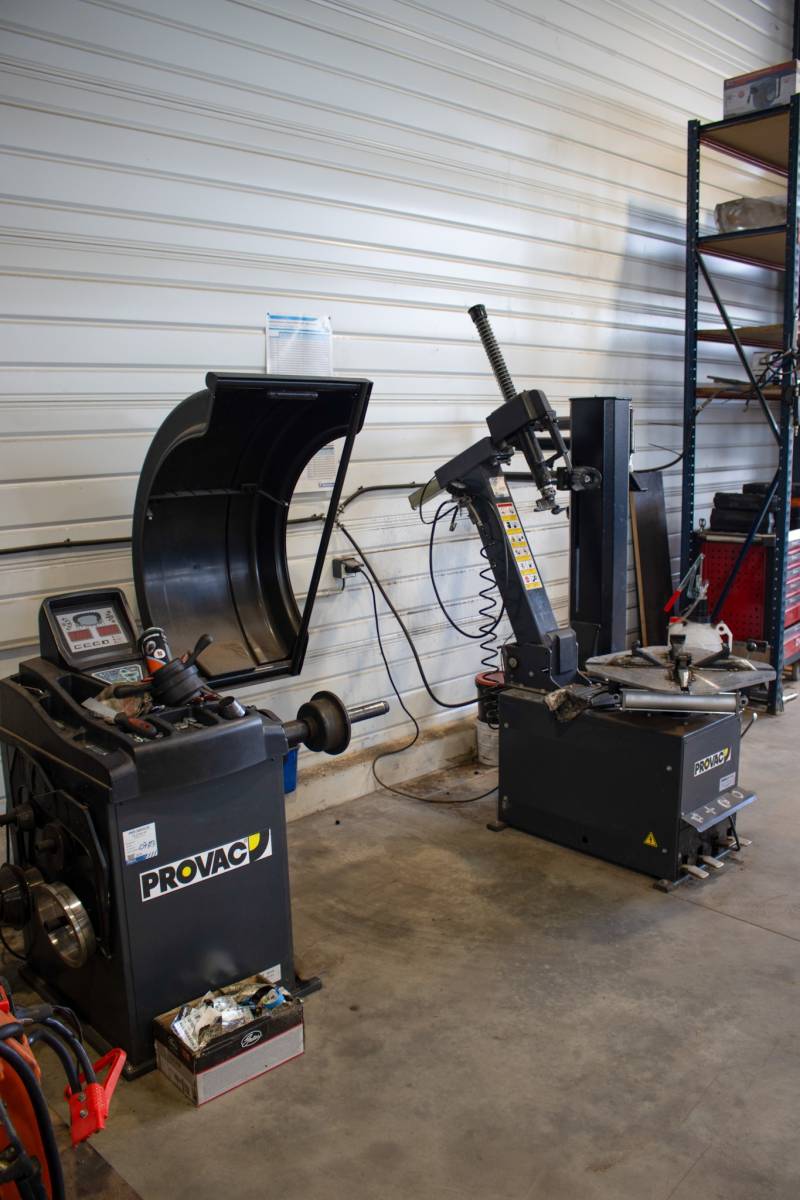 Atelier Mazères CHANGER LES PNEUS proche de Langon